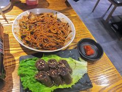 -吴草鸡爪오초닭발韩食堂(融恒盈嘉中心店)