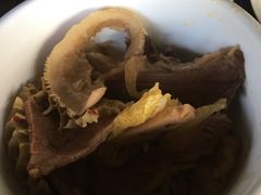 -朝伟清真铜瓢牛肉馆(三十年老·店)