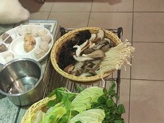 -丫丫汤膳打边炉(宏府408坊店)