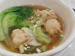 鲜虾云吞面-明记港式烧腊茶餐厅(下沙店)