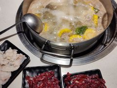 -山海龙·潮汕牛肉火锅(奥林春天店)