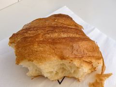 -VERIE BAKEHOUSE