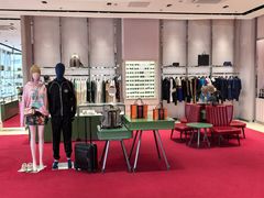 -Gucci(首创奥特莱斯店)