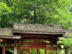-刘伯温故里景区百丈漈