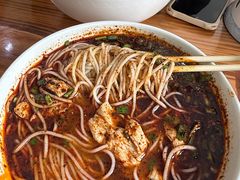 -龙树园麻辣米线