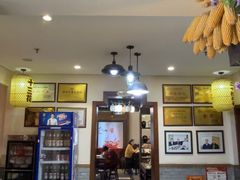 -蓝田九大碗民俗食府(蓝田店)