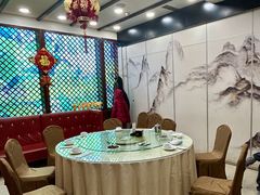 包房-东四民芳餐厅(世茂工三店)