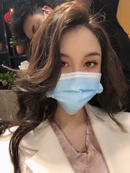 -时尚殿堂明星门店