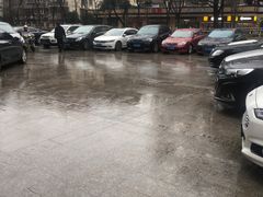 -安天大厦-停车场