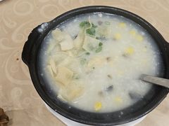 -海港酒楼·平价海鲜·茶点(小公园店)