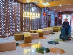 -环球国际影城(天鸿广场LUXE巨幕店)