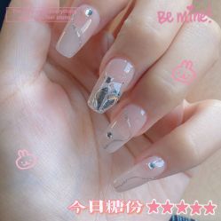 -雪奈传统美甲美睫