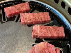 -炼火烤肉店