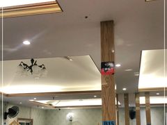 大堂-清真·玛丽亚新疆菜主题餐厅(浙江中路店)