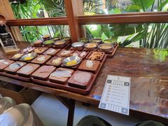 -银米·云南传统过桥米线(双廊黑金冠店)