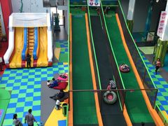 -蒙特利亲子乐园