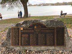 景点-滨湖尼亚加拉