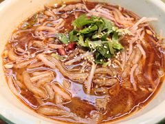 酸辣粉儿-脑馋粉儿(三里屯店)