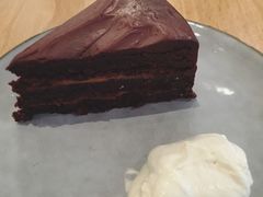 焦糖海盐巧克力蛋糕-Wagas沃歌斯(大学路店)