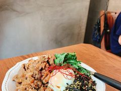 又一餐温泉蛋肥牛饭-CowCow其其·牛杂咖啡公司(六运店)