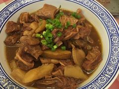 -鲁班小馆(政四街店)