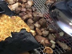 -肉甲韩国木炭烤肉(新壹街1店)