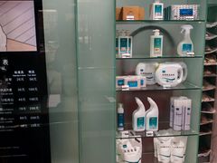 -福奈特洗衣·洗鞋·奢侈品护理(沈阳三经街店)