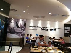 -必胜客(WOW中心城店)