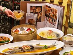 -乐忻皇朝(上海中心大厦店)