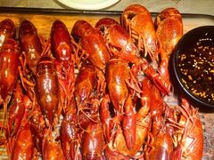 -肥肥虾庄·金牌油焖大虾(汉口城市广场店)