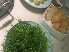 -左庭右院鲜牛肉火锅(浦江欢乐颂店)