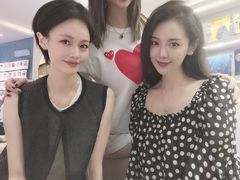 -燕庭·纯燕窝·甜品下午茶(南京西路店)