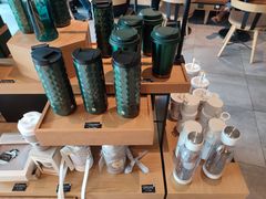 零售区-星巴克(北京万科时代广场店)