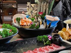 -捞王锅物料理(上海世茂广场店)