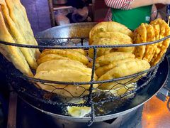 -黑色经典臭豆腐·湖南特产(步行街店)