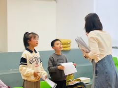 -蓝话筒·少儿成人演讲口才·主持朗诵·戏剧表演(大华第一坊店)