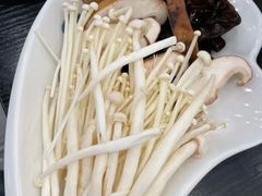 -楼外楼大刀肉传统火锅(西安大路店)