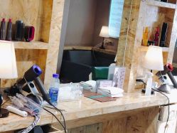 -构想时尚发型会所