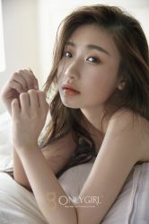 -onlygirl摄影美学馆高端定制(江滩店)