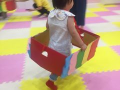 -想象乐创意早教托育中心(殷高西路店)