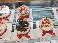 -花花卷卷·鲜食蛋糕(静安久光百货店)