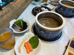 小火锅-五月罗马海鲜自助餐厅(月星环球港店)