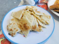 -鸿亨泰杂鱼馆(港馨家园店)