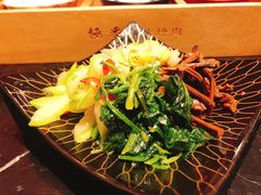 -山川小町·极番烧肉(新地假日广场店)