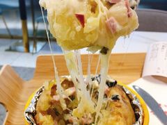 俄式传统风味芝士烤土豆-库滋明·俄罗斯特色美食(中央大街店)