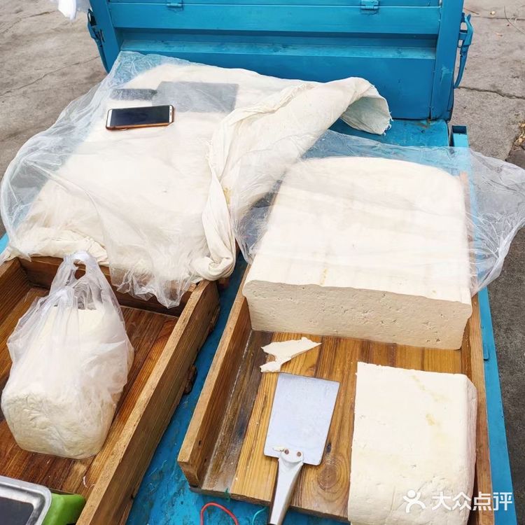 过年了来逛逛古城，感受一下年味儿越来越浓了