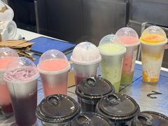 -喜茶(杭州滨江宝龙店)