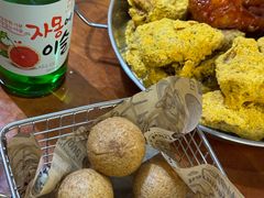 -BHC炸鸡(明洞总店)