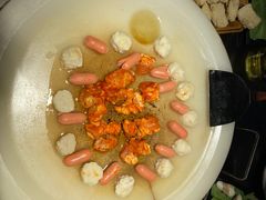 -冰冰龙虾·江湖菜·花园江景餐厅