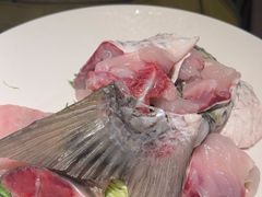 -得意咚瓜·顺德鱼生·冬瓜火锅(深圳首店)